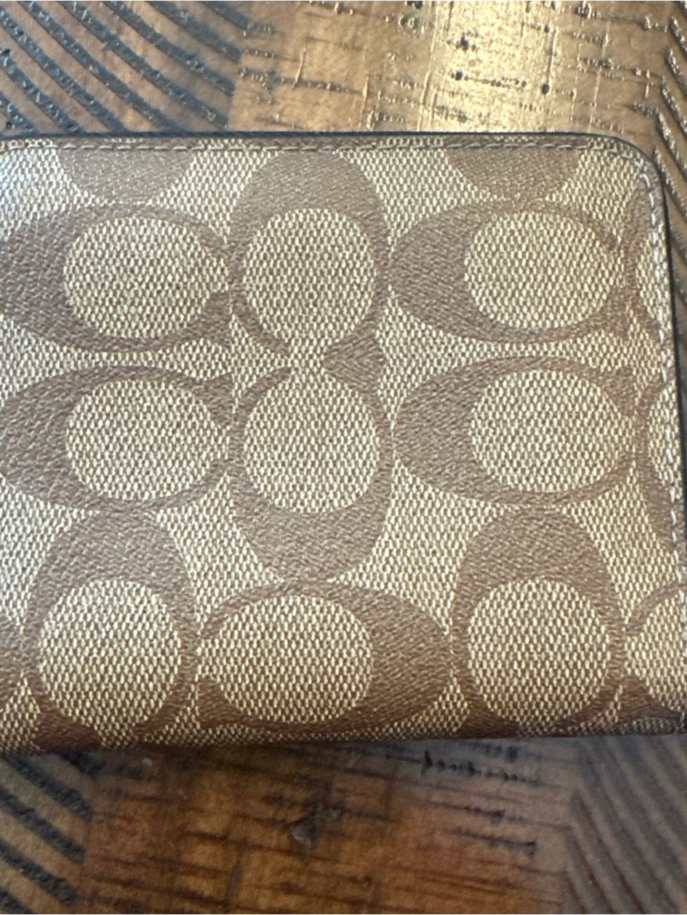 COACH Card Case Signature Leather Medium Zip Around Wallet In Signature Canvas - Picture 4 of 12